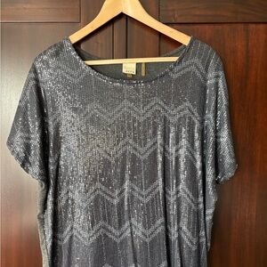 Women’s Short Sleeve Top, Size XS